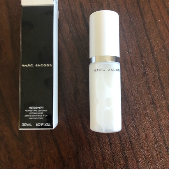 Marc Jacobs (re)Cover and Julep eyeshadow 101 - Picture 5 of 6